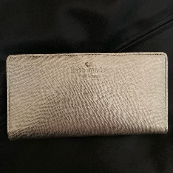 Late Spade Gold Stacy Wallet - Picture 1 of 3